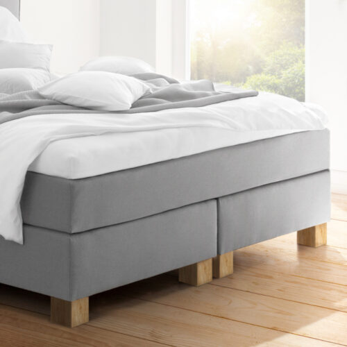 Лист плотный, мягкий и эластичный